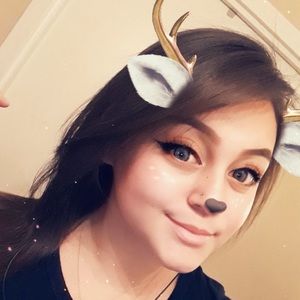 Meet your Posher, Davine